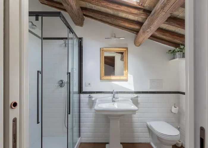 Iflat Charming Terrace Retreat In Trastevere Apartment *