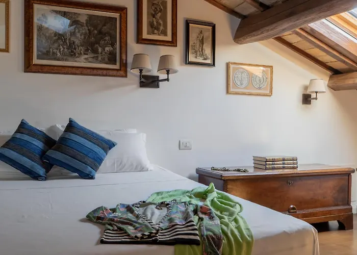 Iflat Charming Terrace Retreat In Trastevere Apartment *