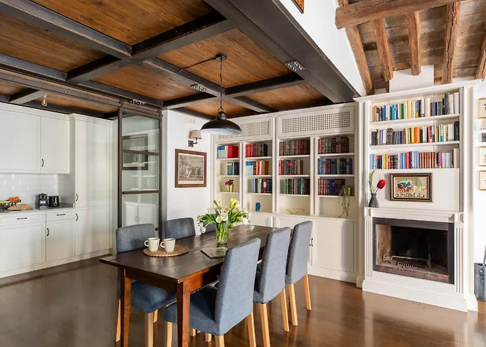 Apartment Iflat Charming Terrace Retreat In Trastevere Rom