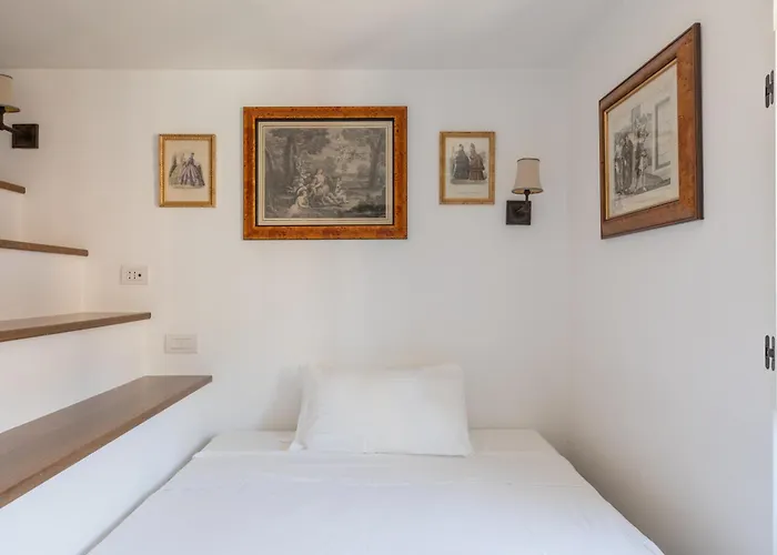 Apartment Iflat Charming Terrace Retreat In Trastevere